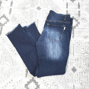 Nature women's Distressed Skinny Jeans size 13/30